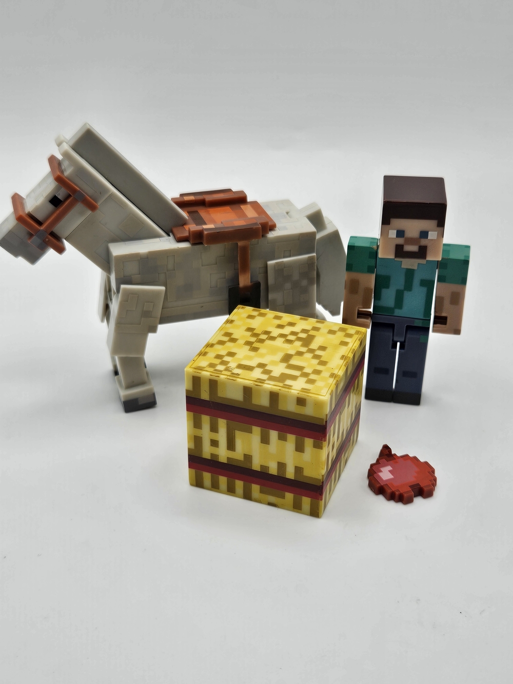 Minecraft Series 2 Overworld White Horse Steve? Figure Set Jazwares